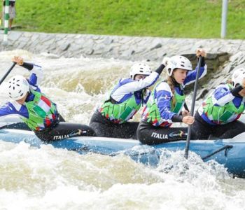 women slalom